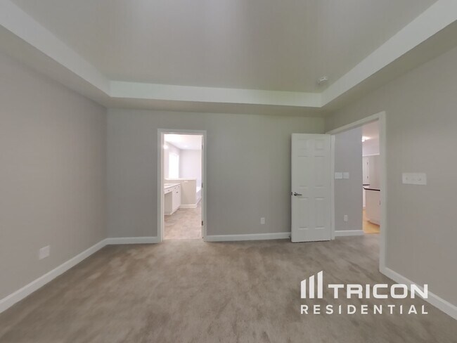 Building Photo - 4407 Gladwood Lane Charlotte NC