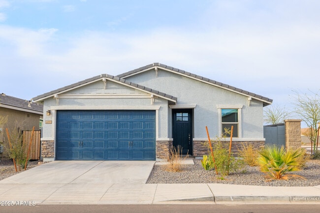 Primary Photo - 6810 W Pedro Ln