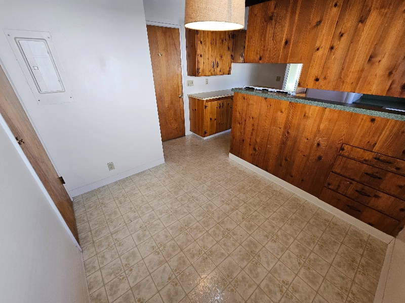 Building Photo - 511 NE 8th St