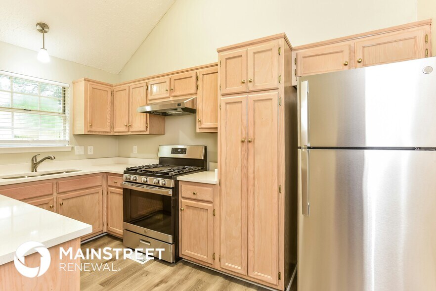 Building Photo - 904 Conway Ln