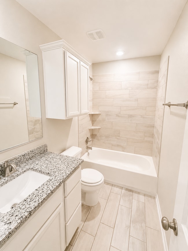 Building Photo - 3991 Aransas Dr