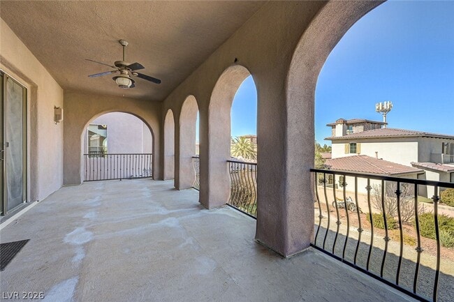 Building Photo - 8490 S Via De Bella Sidra Ct