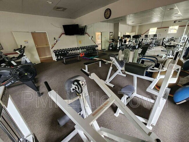 Building Photo - 2773 W Riverwalk Cir