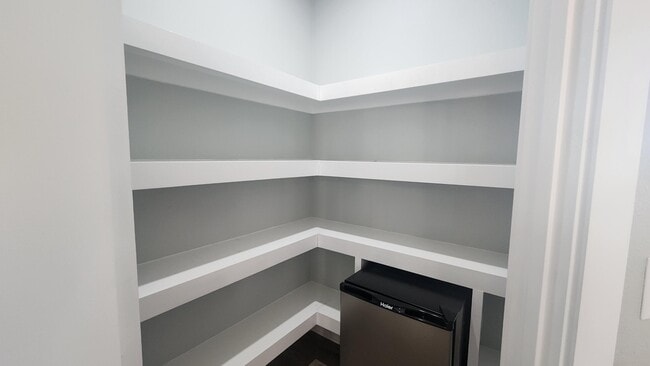 Building Photo - 9149 Timber Ln