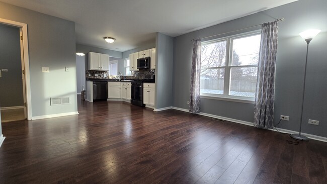 Family Room - 3616 Squires Mill Rd