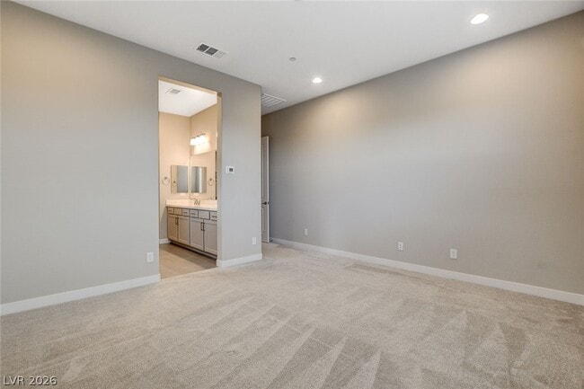 Building Photo - 94 Nine Mile Creek Dr
