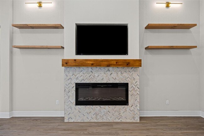 Building Photo - 124 White Steppe Way