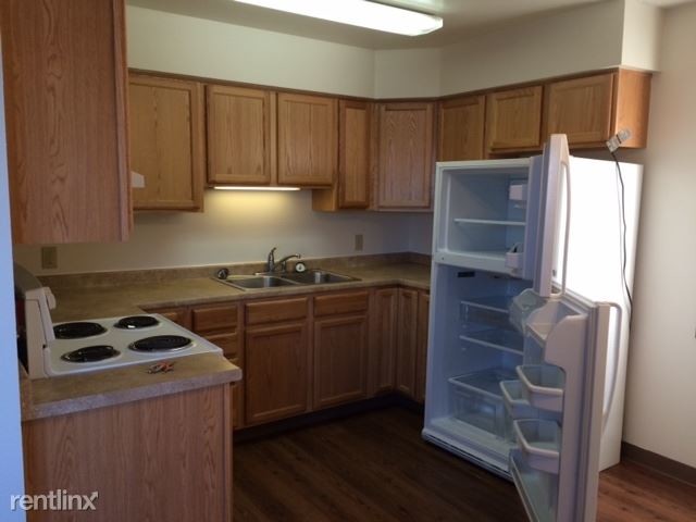 Building Photo - 1 br, 1 bath Apartment - 903 Cook Ave