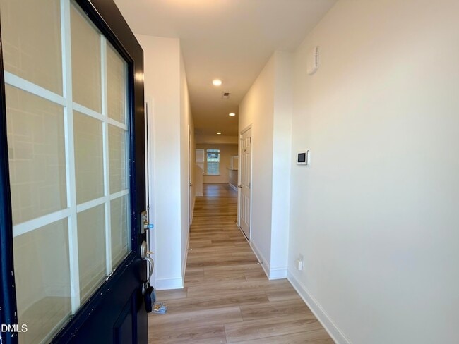 Building Photo - 4201 Little Fellow Ln