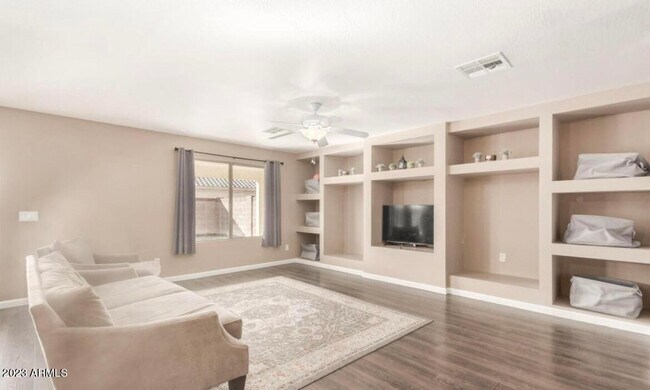 Building Photo - 23425 W Harrison Dr