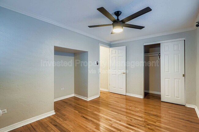 Building Photo - 1243 Vine St