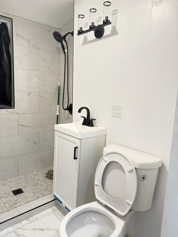 Building Photo - 32 Sidlaw Rd