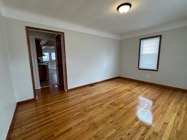 Building Photo - 26621 Belleair St