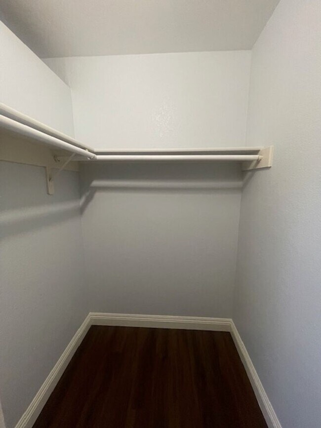 Building Photo - AWESOME 2 BEDROOM  CONDO NEAR STRIP W/ VIEWS AND OVERLOOKS POOLS!!!!!!
