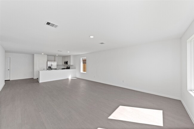 Building Photo - 5130 Red Drum Dr