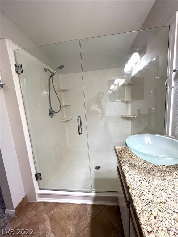 Building Photo - 2200 S Fort Apache Rd