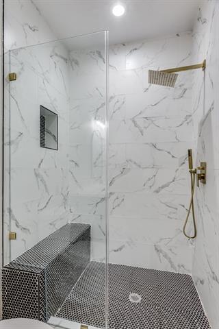 Building Photo - 8004 Julie Ave