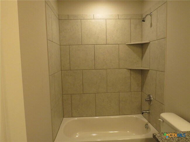 Building Photo - 6308 Golden Gate Dr