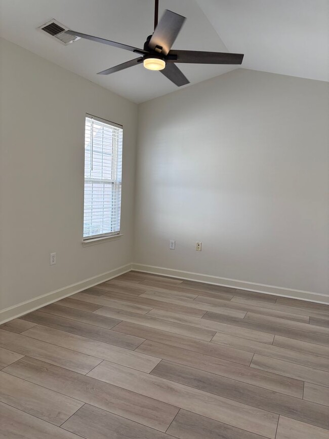 Building Photo - Townhome in Fort Mill, SC