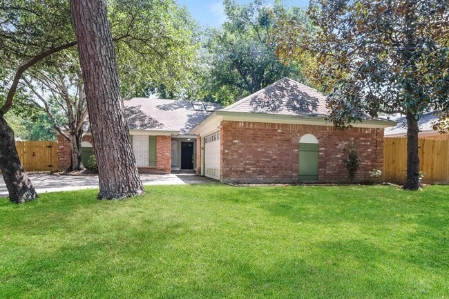 Primary Photo - 25202 Tuckahoe Ln
