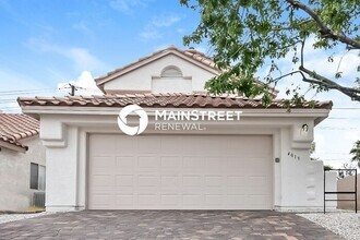 Building Photo - 4 Bedroom Pet-Friendly Home in LAS VEGAS, NV with Main Street Renewal