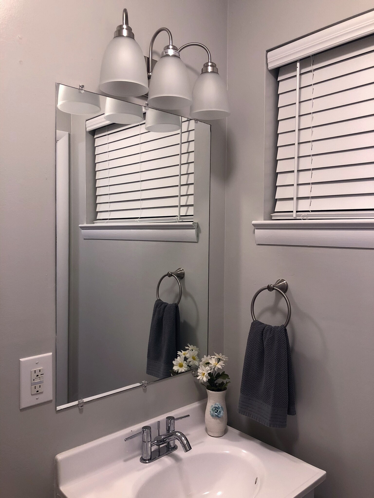 Half Bath in Master - 3413 Lisa Dr