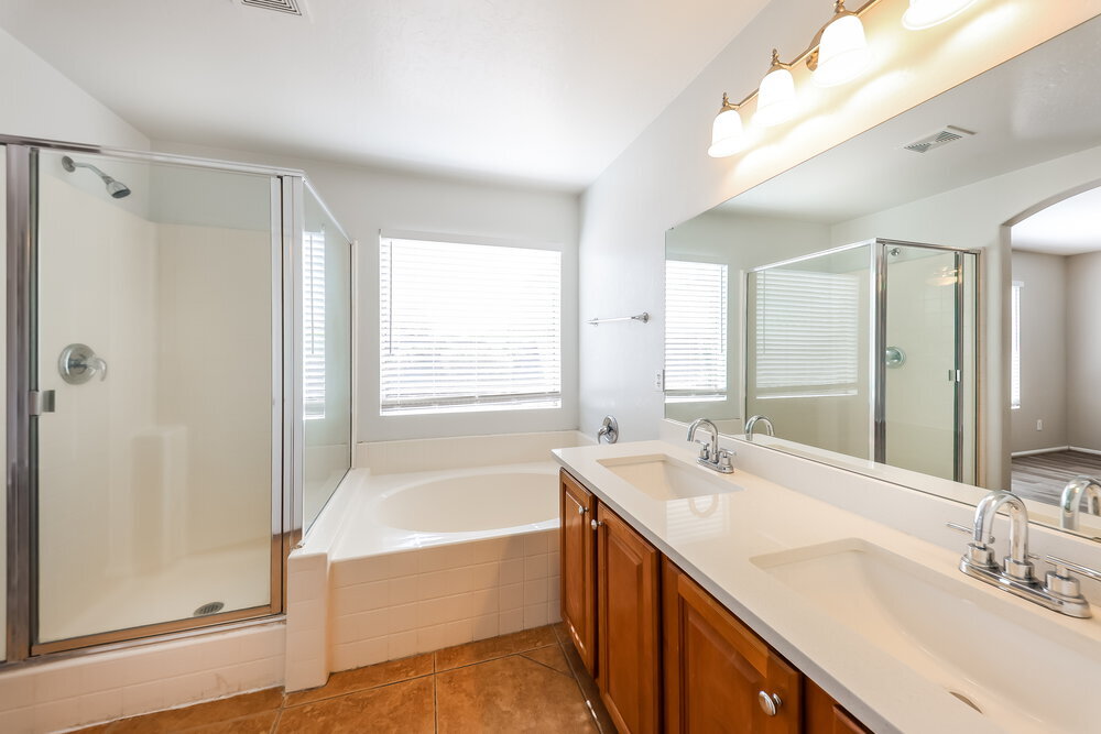 Building Photo - 13273 W Mauna Loa Ln