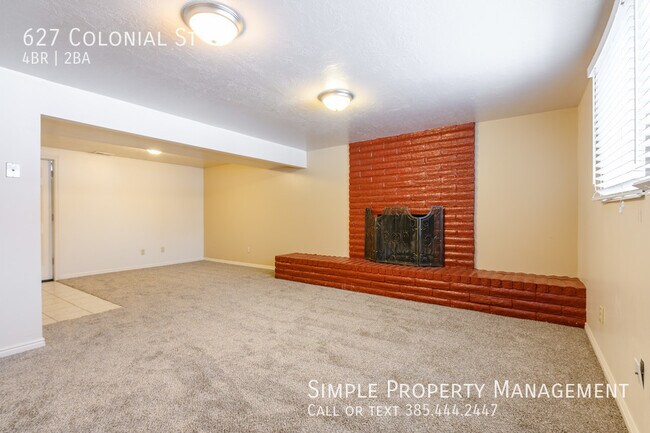 Building Photo - 627 Colonial Ave