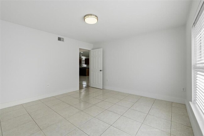 Building Photo - 4140 Stonefield Dr