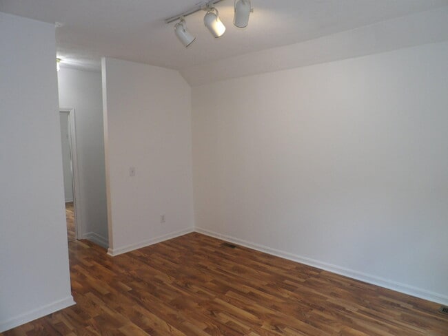 Building Photo - 1217 Colorado Rd