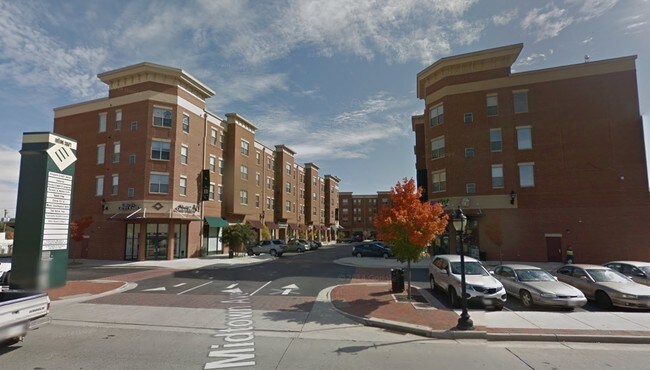Primary Photo - Longwood Landings