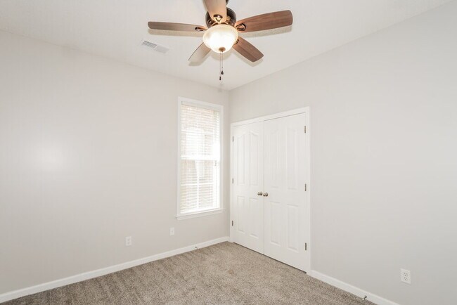 Building Photo - 4898 Indian Walk Ln