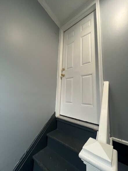 Building Photo - 109 Ashworth Pl