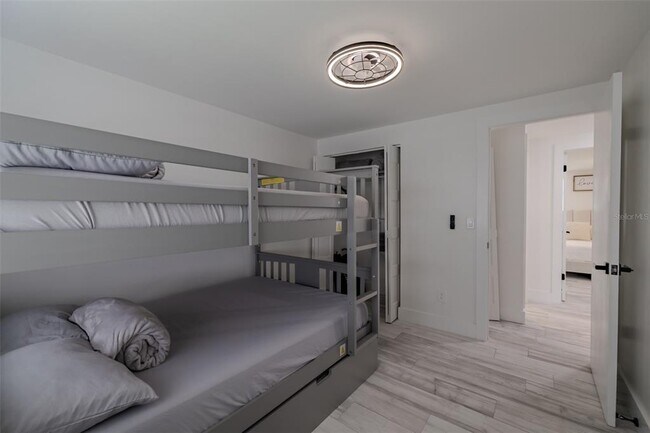 Building Photo - 23700 Lake Hills Dr