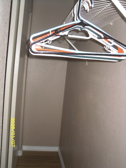 Building Photo - 5140 Mandalay Springs Dr