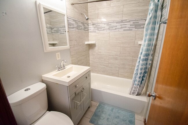 Building Photo - Spacious Multi Level Home In Austin With Garage And Sheds