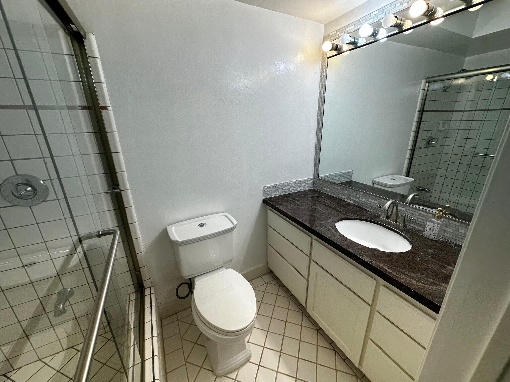 Master Bathroom - 1015 N Michillinda Ave