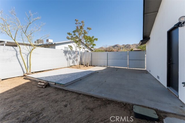 Building Photo - 60468 Latham Trail