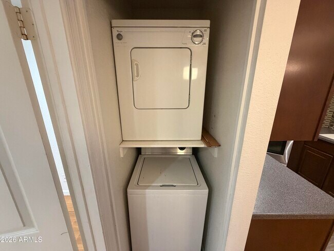 Building Photo - 2333 E Southern Ave