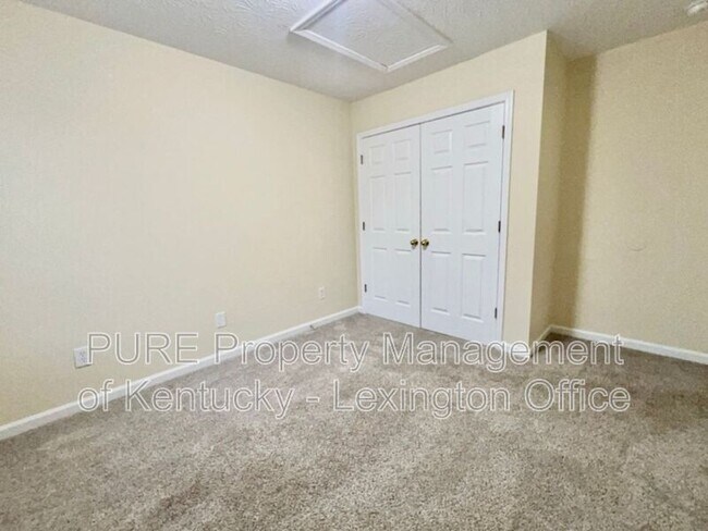 Building Photo - 291 Grinder Ct