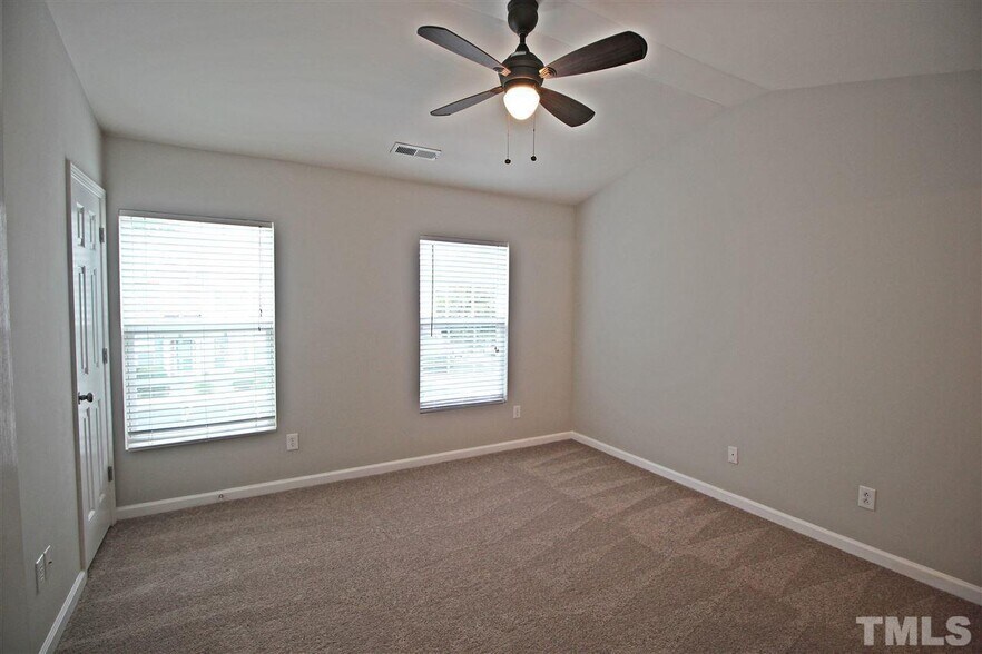 Building Photo - 1748 Sorrell Brook Way