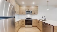 Building Photo - 1142 W 250 S