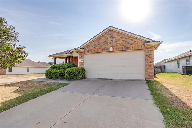 Building Photo - 14024 Esperanza Dr