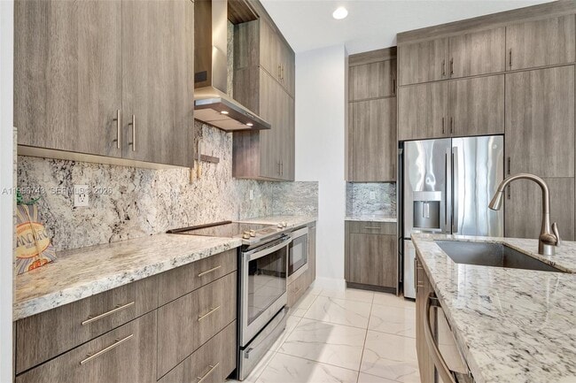 Building Photo - 4921 Pointe Midtown Way