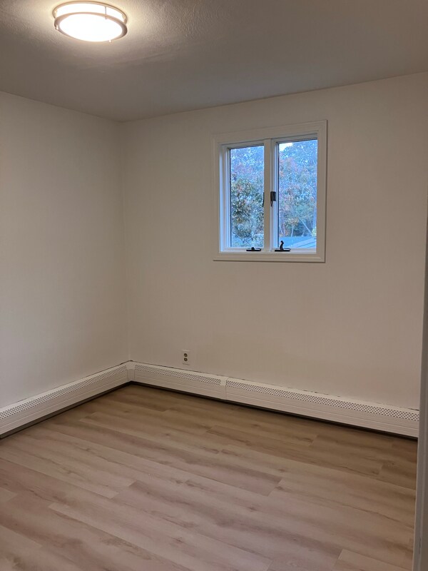 Building Photo - 495 Lafayette Rd