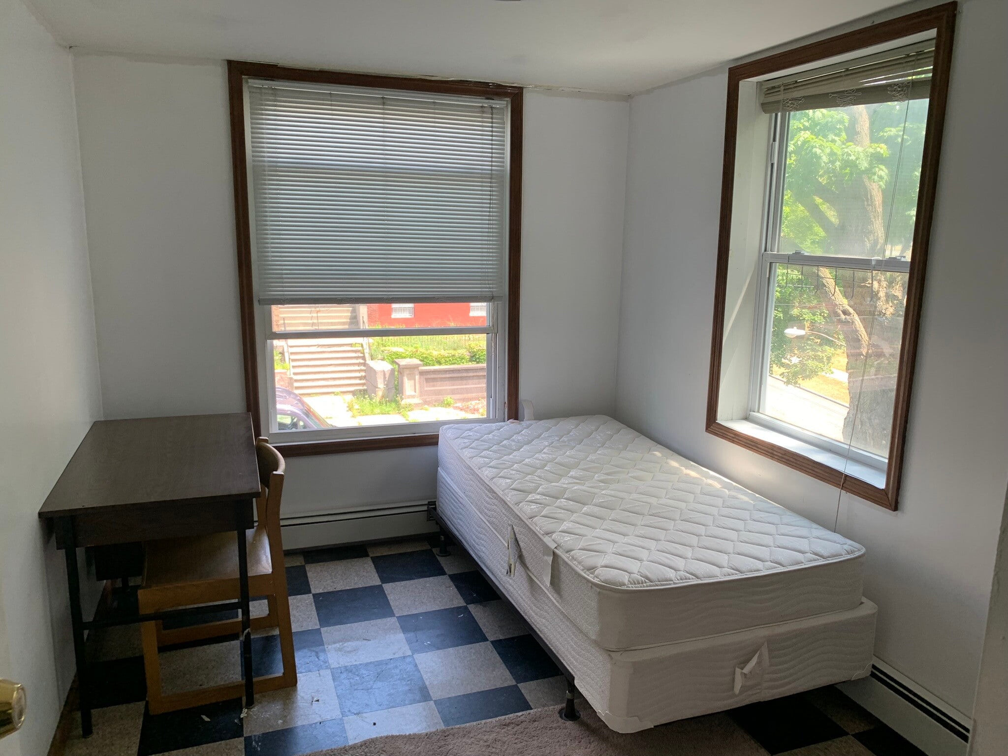 Building Photo - 2152 12th St