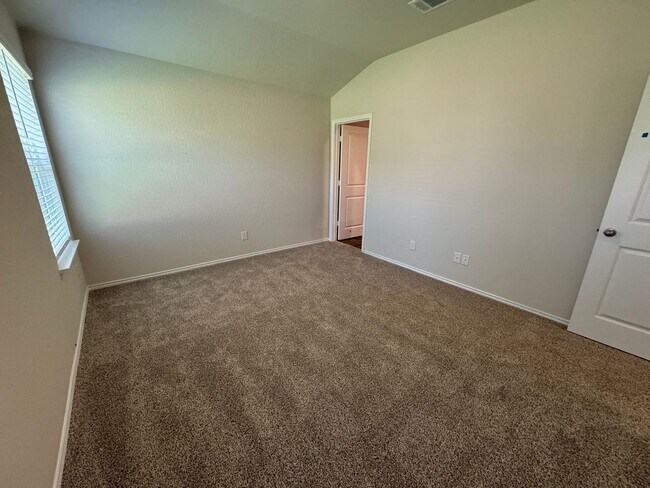 Building Photo - ONE STORY | 3 BEDROOM | 2 BATH | BUILT 2024 | RIVERSTONE AT WESTPOINT