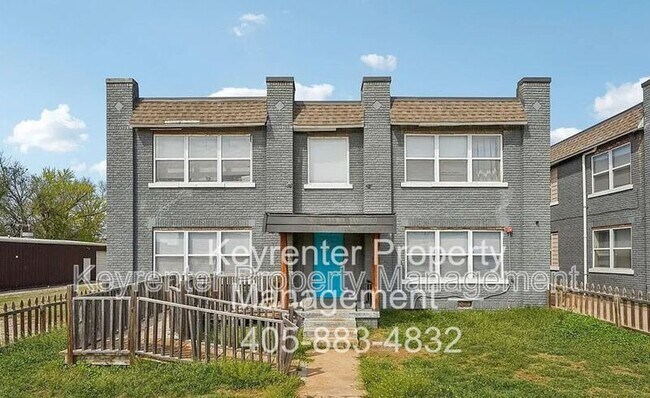 Building Photo - 2325 NW 12th St