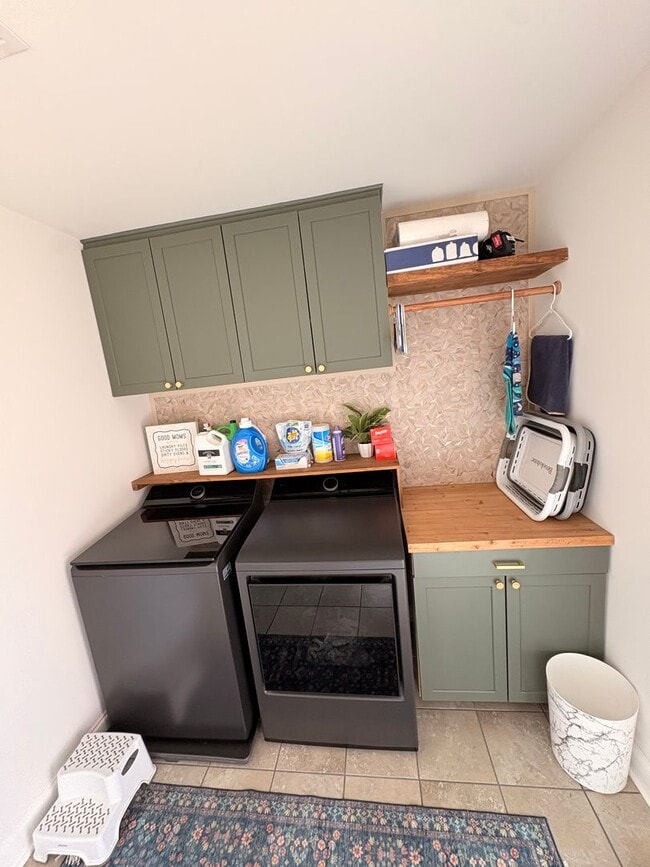 Building Photo - Available March!