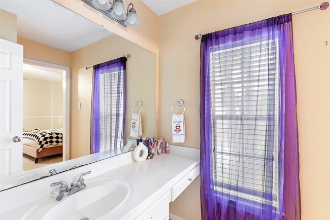Building Photo - 2907 Silverberry Trail